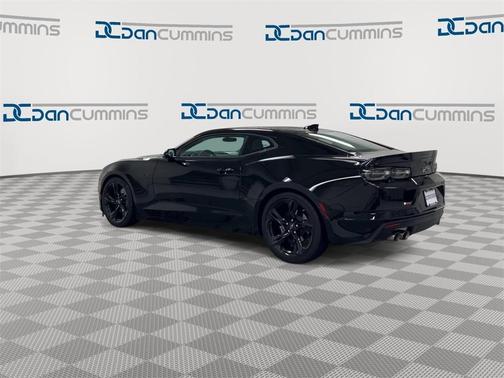 2023 Chevrolet Camaro LT1