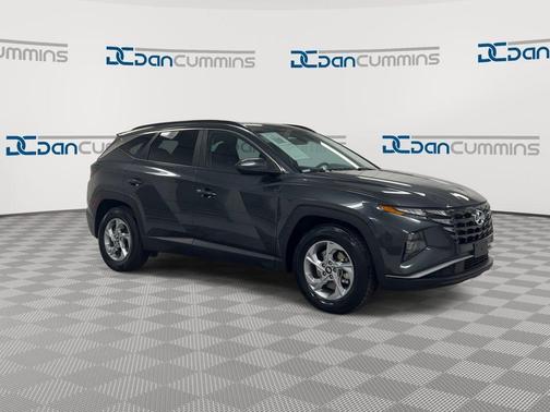 Dark Gray Metallic 2024 Hyundai TUCSON SEL