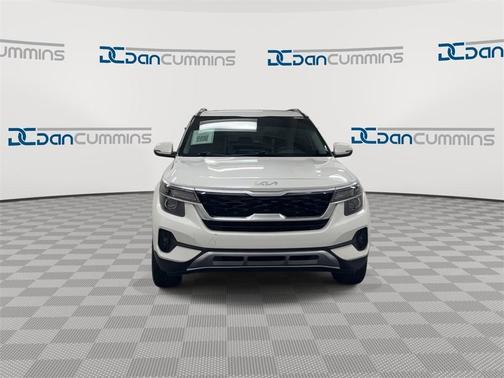 2022 Kia Seltos EX