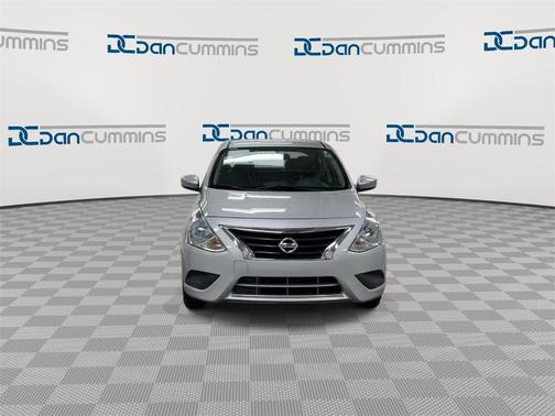 2019 Nissan Versa 1.6 S+