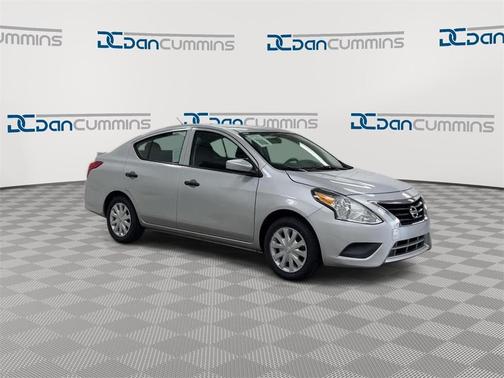 2019 Nissan Versa 1.6 S+