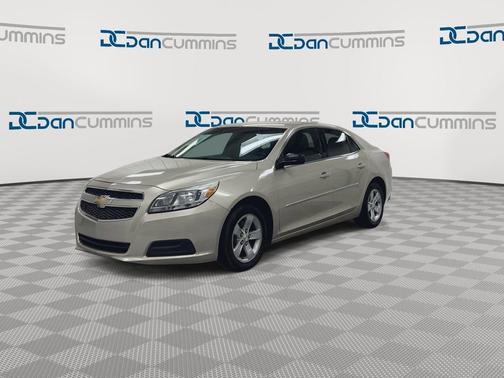 Champagne Silver 2013 Chevrolet Malibu 1LS