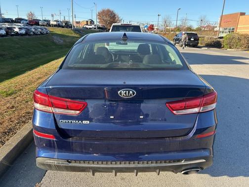 2020 Kia Optima LX