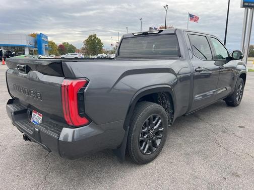 2025 Toyota Tundra Platinum