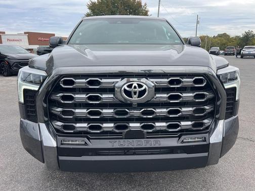 2025 Toyota Tundra Platinum