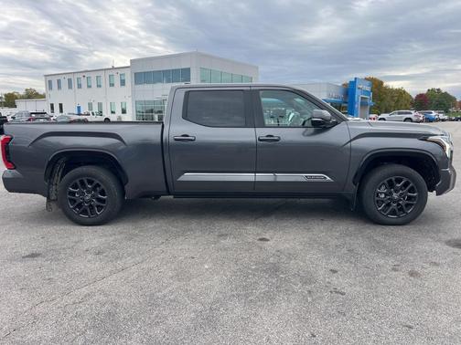2025 Toyota Tundra Platinum