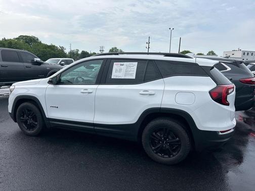 2022 GMC Terrain AT4