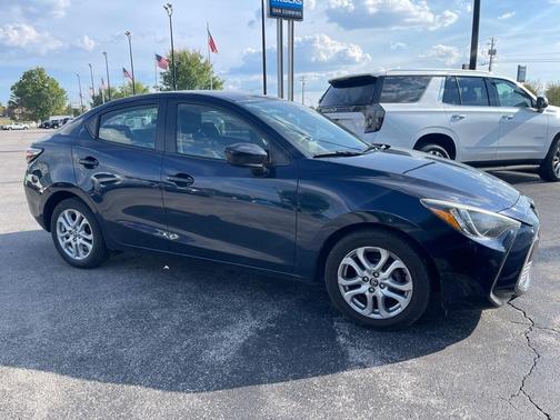 2018 Toyota Yaris iA Base