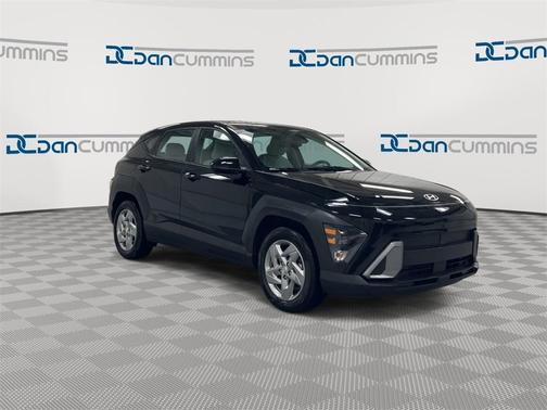 2024 Hyundai KONA SE