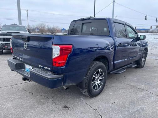 2024 Nissan Titan SV