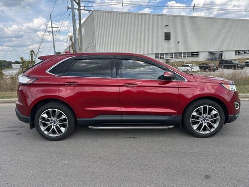 2017 Ford Edge Titanium