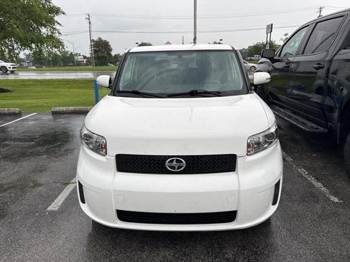 2010 Scion xB