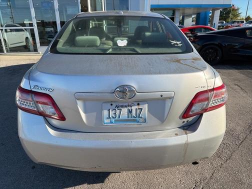 2011 Toyota Camry LE