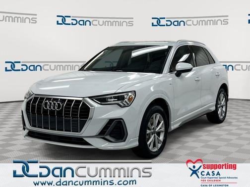 Glacier White Metallic 2022 Audi Q3 45 S line Premium