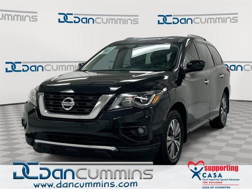 2020 Nissan Pathfinder SV