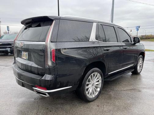 2022 Cadillac Escalade Premium Luxury