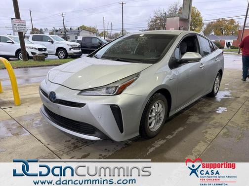 2022 Toyota Prius LE
