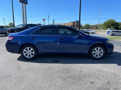 2010 Toyota Camry LE