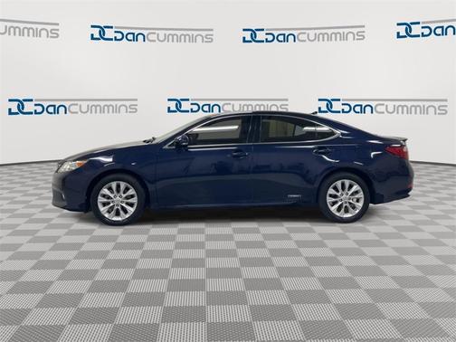 2014 Lexus ES 300h Base