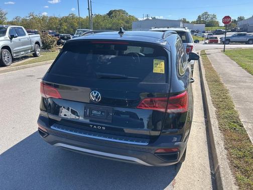 2022 Volkswagen Taos 1.5T S