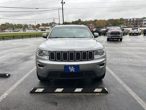 2018 Jeep Grand Cherokee Laredo