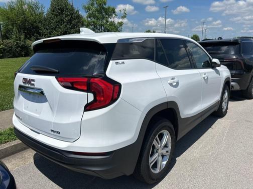 2020 GMC Terrain SLE