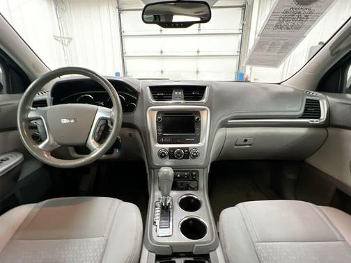 Sparkling Silver Metallic 2016 GMC Acadia SLE-2