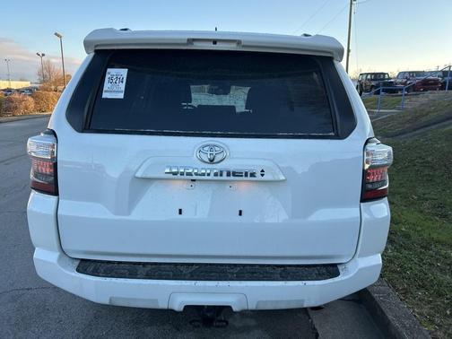 2024 Toyota 4Runner SR5 Premium