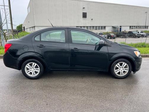 2012 Chevrolet Sonic 1LS