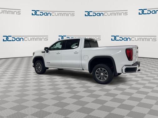 Summit White 2025 GMC Sierra 1500 AT4