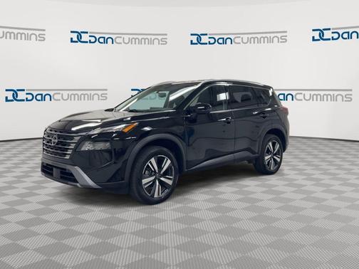 Super Black 2024 Nissan Rogue SL