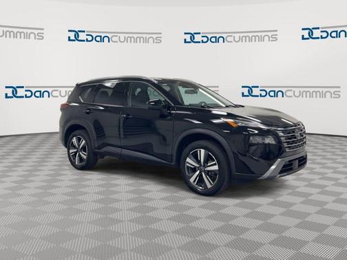Super Black 2024 Nissan Rogue SL