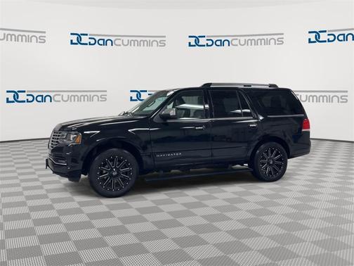 2017 Lincoln Navigator Select