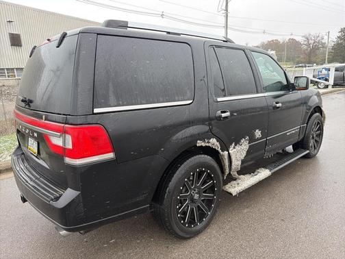 2017 Lincoln Navigator Select