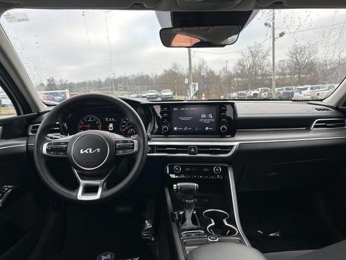 2023 Kia K5 LXS