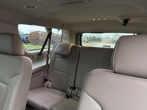 2017 Chevrolet Suburban Premier