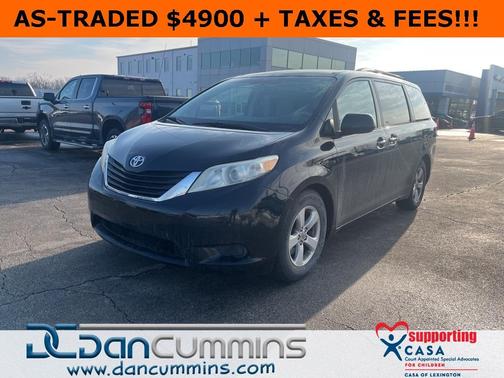 2011 Toyota Sienna LE