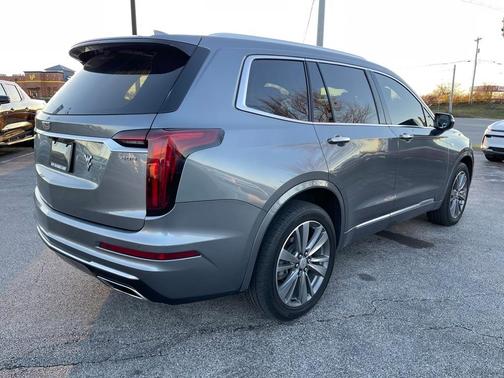 2022 Cadillac XT6 Premium Luxury AWD