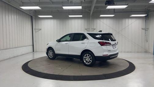 Summit White 2023 Chevrolet Equinox 1LT