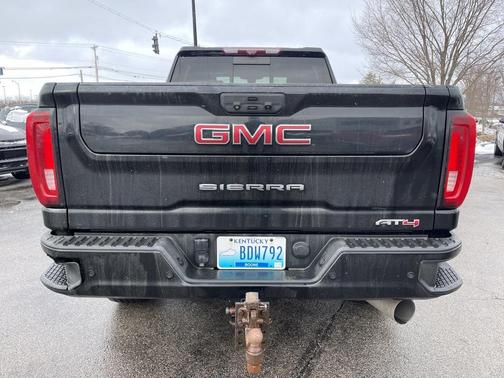2021 GMC Sierra 2500 AT4