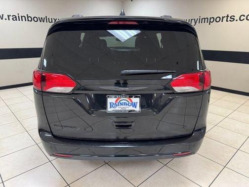 2018 Chrysler Pacifica Touring-L