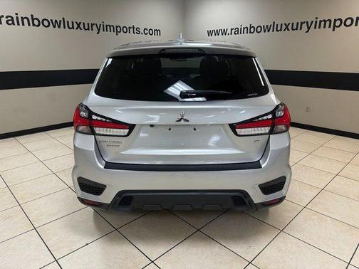 2020 Mitsubishi Outlander Sport 2.0 SE