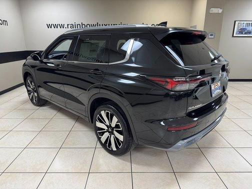 2026 Mitsubishi Outlander SEL