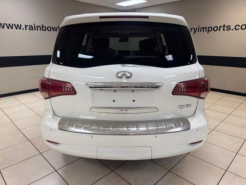 2017 INFINITI QX80 Base