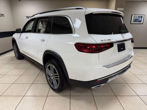 Polar White 2025 Mercedes-Benz GLS 450 4MATIC