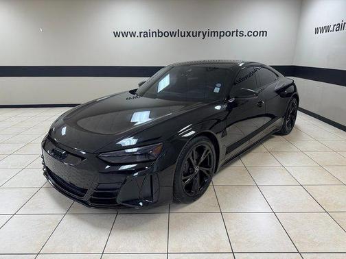 2023 Audi e-tron GT Premium Plus