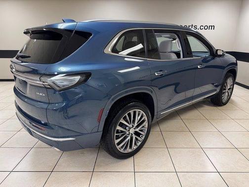 2025 Buick Enclave Avenir