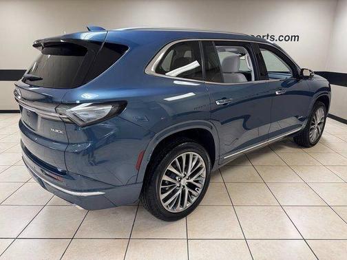 2025 Buick Enclave Avenir