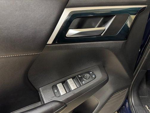 2022 Mitsubishi Outlander Black Edition