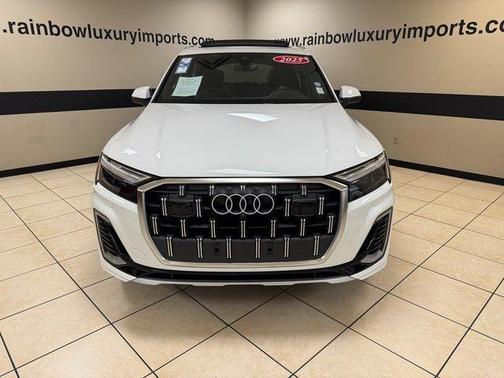 2025 Audi Q7 45 Premium